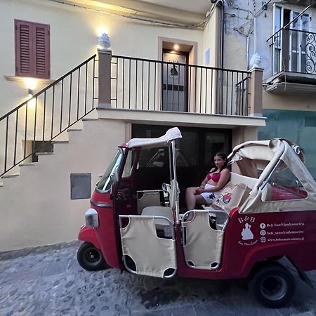 B&B San Nicodemo Ciro Dış mekan fotoğraf